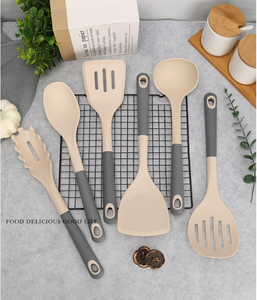 Ensemble d'ustensiles de cuisine en silicone antiadhésif de qualité alimentaire, outils de cuisson résistants à la chaleur avec support de rangement rotatif, 7 pièces - Product Image 3