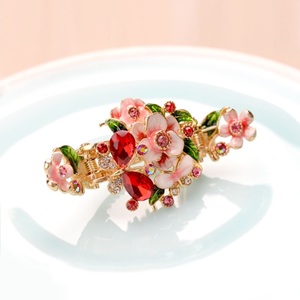 Pince à cheveux vintage en émail motif fleur et crabe, avec strass et paysage palacieux, fleurs colorées, pour femme - Product Image 3