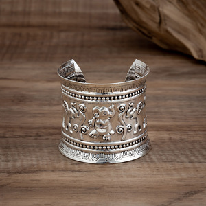 DST 2.6 pollici intagliato elefante che circonda grande ampio da donna bracciale aperto regolabile a bobina di gioielli bracciale largo regalo femminile - Product Image 3