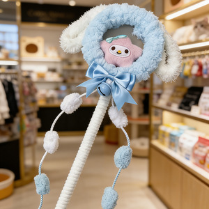 Jouet pour chat en peluche bleu à oreilles, avec clochette et pompons, pour jeu interactif et anti-ennui - Product Image 3