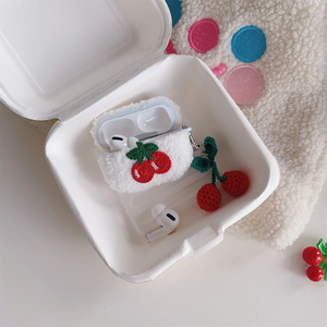 Nuovo Design alla Moda, Custodia Protettiva in Peluche con Motivo a Ciliegie Antiurto e Anticaduta per <span class=keywords><strong>Apple</strong></span> Airpods4 - Product Image 3
