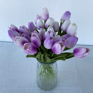Tulipán Artificial Suzume Ii de 32 cm, Goma Suave, Alta Simulación, Decoración para Bodas y Hogar - Product Image 4