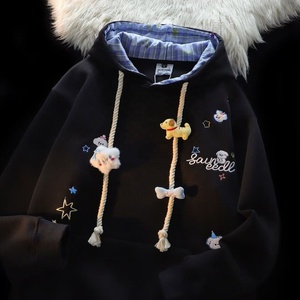 Sweat-shirt à capuche à carreaux brodé style américain pour <span class=keywords><strong>femme</strong></span>, nouveau style automne-hiver, coupe ample - Product Image 3