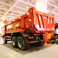 Camion benne HOWO 6x4 pour le transport de pierres dans les carrières et les opérations de charge lourde continue