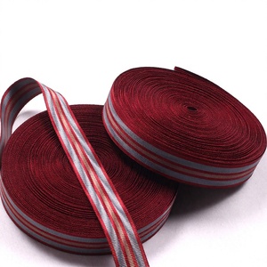 "Sombrero de cinta de grogrén de hilo para medalla ceremonial, Regimiento de lanceros reales de la Reina multicolor" - Product Image 1