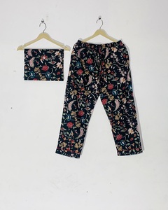 Pyjama artisanal imprimé au bloc, motif ethnique, ensemble de pyjama imprimé à la main pour femme, prix de gros - Product Image 3