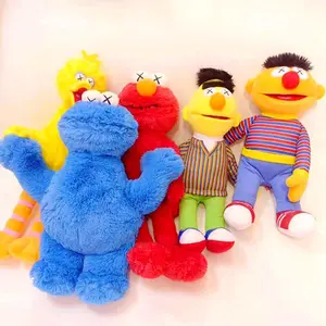 Biscotto per uccelli più popolare Bert Ernie Elmo bambole di peluche più vendute con personaggi dei cartoni animati giocattoli di peluche di strada di sesamo