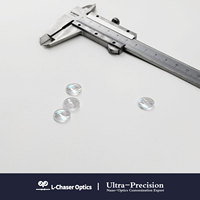 Objectifs de microscope de haute qualité et objectifs de mise au point laser en stock
