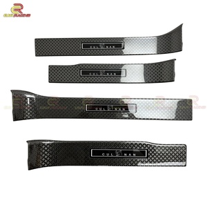 Protectores de Umbral de Puerta de Fibra de Carbono para Rolls Royce Cullinan, Panel de Recubrimiento de Umbral con Luz LED - Product Image 1