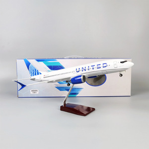 Modèle d'avion en résine Boeing 737 MAX <span class=keywords><strong>8</strong></span> United Airlines à l'échelle 1/85 de 47 cm, objet de collection, cadeau, avec trains d'atterrissage - Product Image 3