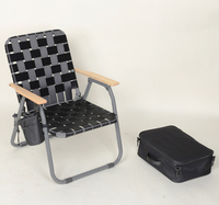 Chaise de camping pliable robuste avec cadre métallique renforcé, dossier tissé respirant et sac isotherme