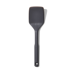 GOOD GRIPS - Espátula de Silicona de 30.5 cm - Product Image 1