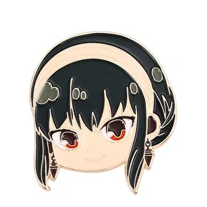 China supplier customized cute anime fashion soft hard enamel lapel pin with card package