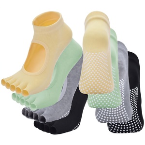 Calcetines de Yoga de Cinco Dedos para Mujer, de Algodón Peinado Fino, Diseño Antideslizante de Medio Dedo, Altura Media, Profesionales para Pilates, Entrenamiento, Gimnasio y Danza - Product Image 1