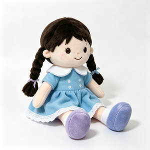 Muñeca de peluche personalizada para niña con vestido azul y ribete de encaje, muñeca de peluche con coletas trenzadas y lazos de cinta, encantadora muñeca de trapo de peluche. - Product Image 2