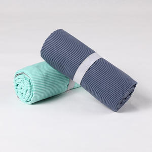 Toalla de playa de microfibra Jiemeirui, 140-170g, de secado rápido, absorbente, de color sólido, para nadar y bañarse, para adultos - Product Image 1