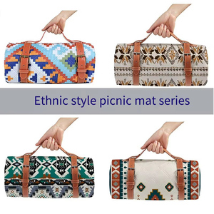 Manta de Picnic Plegable Grande Personalizada para Exteriores, Estilo Étnico, para Camping, Playa, Viajes y Picnic - Product Image 3