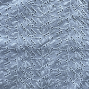 2024 di alta qualità in cotone 100% morbido e confortevole tessuto ricamato bianco tessuto occhiello ricamo <span class=keywords><strong>per</strong></span> il vestito - Product Image 3