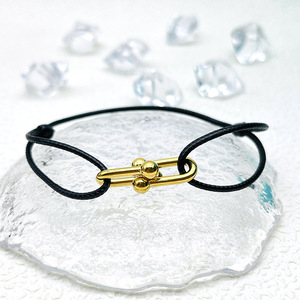 <span class=keywords><strong>Bracelet</strong></span> tissé à la main en acier au titane mode bijoux géométriques <span class=keywords><strong>fil</strong></span> lié <span class=keywords><strong>Bracelet</strong></span> en corde à main réglable en forme de U pour femmes hommes - Product Image 5