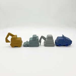 4 pièces jouets de baignoire jouets de bain en Silicone de qualité alimentaire durables jouets de bain d'eau pour les tout-petits véhicules ensemble de jeu de bain sans moule - Product Image 6
