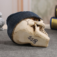 Modèle de crâne en résine synthétique, ornement de tête 13x12x13cm, article effrayant pour farces, accessoire décoratif pour bar, maison hantée, escape room