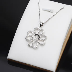 ถาดเงินแท้ S925 สำหรับทำจี้ไข่มุก DIY ขนาดใหญ่ เครื่องประดับลายใบโคลเวอร์นำโชค อุปกรณ์ตกแต่งทันสมัย งานกึ่งสำเร็จรูป - Product Image 2