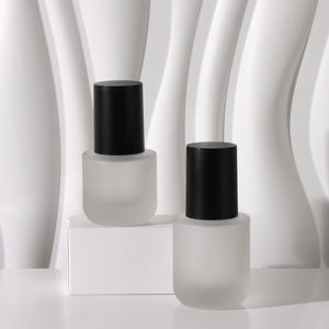 Fornitura Immediata: Set per la Cura della Pelle - Materiale di Imballaggio, Flacone Vuoto in Vetro Trasparente con Pompa per Essenza e Lozione + Contenitore per Crema Viso - Product Image 4