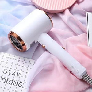 <span class=keywords><strong>2025</strong></span> Hot Người Bán 1250W Chuyên Nghiệp Máy Sấy Tóc Hộ Gia Đình Tay Thổi Máy Sấy Ion Âm Máy Sấy Tóc Gấp - Product Image 3