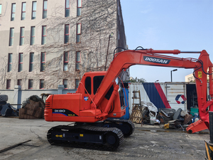 Excavadora Compacta de Cadenas Doosan DH80 de Segunda Mano, Ideal para Construcción Municipal y Excavación de Terrenos Agrícolas - Product Image 4