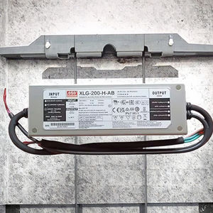 Controlador <span class=keywords><strong>LED</strong></span> Mean Well XLG-240-H-AB de <span class=keywords><strong>200W</strong></span> 4900mA IP67 con Atenuación, Corriente Constante, Salida Única, para Uso Industrial - Product Image 3