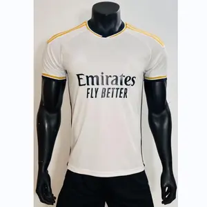 Nieuwe 2024 Custom Jersey Best Verkochte Voetballer Training Shirts Ademend Snel Droog Klassiek Retro Heren Voetbal Uniform
