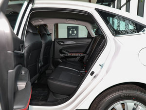 Changan Eado Auto <span class=keywords><strong>EV460</strong></span> Usado, Autonomía de 401 km, Carga Rápida Eléctrica, Sedán Automático, Tamaño de Neumáticos R17, Auto de Nueva Energía, Auto Usado - Product Image 5