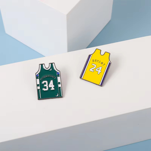 Spille smaltate maglia da basket spilla con Logo in metallo duro personalizzato con Logo distintivo con risvolto in metallo graziosi distintivi con Logo in metallo personalizzati - Product Image 3