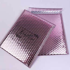 Échantillon gratuit de l'emballage logistique bulle métallique avec airbags adhésifs forts pour l'emballage arc-en-ciel c Poly bulle holographique M - Product Image 3