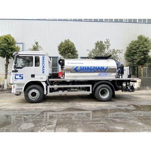 Camión Asfaltador Shacman 4x2 de 12cbm Exportado, Máquina de Pulverización de Asfalto, Camión Distribuidor de Asfalto y Betún - Product Image 1