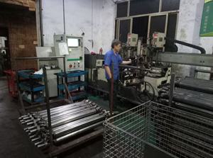 <span class=keywords><strong>Arbre</strong></span> <span class=keywords><strong>de</strong></span> <span class=keywords><strong>transmission</strong></span> pour <span class=keywords><strong>BMW</strong></span> X3 <span class=keywords><strong>E83</strong></span>, <span class=keywords><strong>arbre</strong></span> <span class=keywords><strong>de</strong></span> <span class=keywords><strong>transmission</strong></span> OE 26107564736, <span class=keywords><strong>transmission</strong></span>, <span class=keywords><strong>arbre</strong></span> <span class=keywords><strong>de</strong></span> <span class=keywords><strong>transmission</strong></span>, qualité européenne, usine - Product Image 3