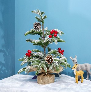 PE Tabletop Decoraciones de Navidad Mesa Árbol Fiesta de Navidad Mini Árbol de Navidad Suministros de decoración de Navidad - Product Image 4