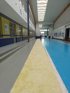 ISOKING Rouleau de couverture en laine de verre à isolation <span class=keywords><strong>thermique</strong></span> moderne avec <span class=keywords><strong>feuille</strong></span> de fibre de verre en aluminium pour la construction ISOKING - Product Image 5