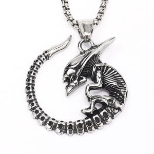 Listo para enviar Colgante <span class=keywords><strong>de</strong></span> acero inoxidable Alien Recién <span class=keywords><strong>nacido</strong></span> Embrión Collar <span class=keywords><strong>de</strong></span> acero inoxidable <span class=keywords><strong>Cadena</strong></span> Collar <span class=keywords><strong>de</strong></span> xenomorfo - Product Image 1