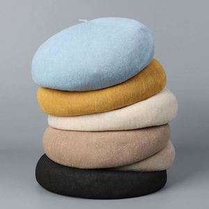 หมวกเบเร่ต์ผ้าลินินถักแบบระบายอากาศสำหรับผู้หญิง สีพื้น สไตล์ลำลอง แฟชั่นทันสมัย คอลเลคชั่นใหม่รับซัมเมอร์ - Product Image 1