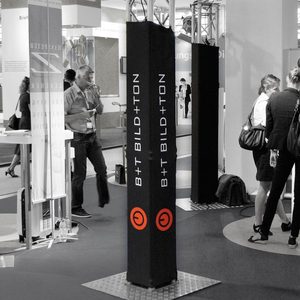 Tùy Chỉnh Đàn Hồi Spandex Vải LED Truss Giai Đoạn Bìa Trắng Đen Trọng Lượng Nhẹ Có Thể Điều Chỉnh Chân Xách Tay Cho Giàn - Product Image 3