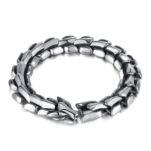 Luxe Argent Plaqué En Acier Inoxydable <span class=keywords><strong>Quille</strong></span> Bracelet Unisexe Punk Dragon Chaîne Cubain Lien Os <span class=keywords><strong>Nordique</strong></span> Viking Bijoux Anniversaire - Product Image 2