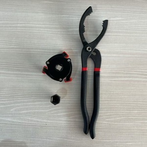 Clé à filtre à huile de type pince de 10 et 12 pouces, outil de réparation automobile en acier à haute teneur en carbone, finition noire - Product Image 4
