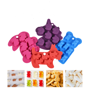 Molde <span class=keywords><strong>de</strong></span> Silicona Antiadherente para Gomitas con Forma <span class=keywords><strong>de</strong></span> Animales, Dinosaurios, Arañas, Gatos, Perros, Huesos, para Gomitas y Chocolate - Product Image 2