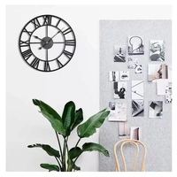 Jam Dinding Logam Berongga Besi Hitam Retro 3D Modern 40/47/60/80cm Angka Romawi Nordik Jarum Dekoratif Ruang Tamu Bertenaga Baterai