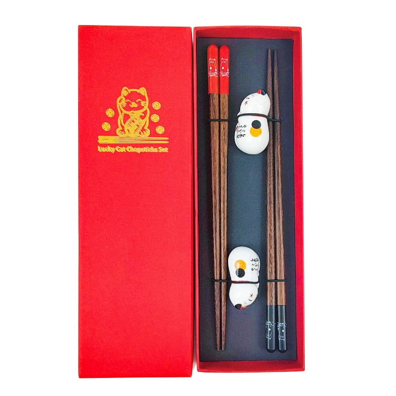 Hot Selling Eco-Friendly Cat Wood Chopsticks Creative Red & Black Stocked Dinnerware Sets with Wholesale Gift Box Included