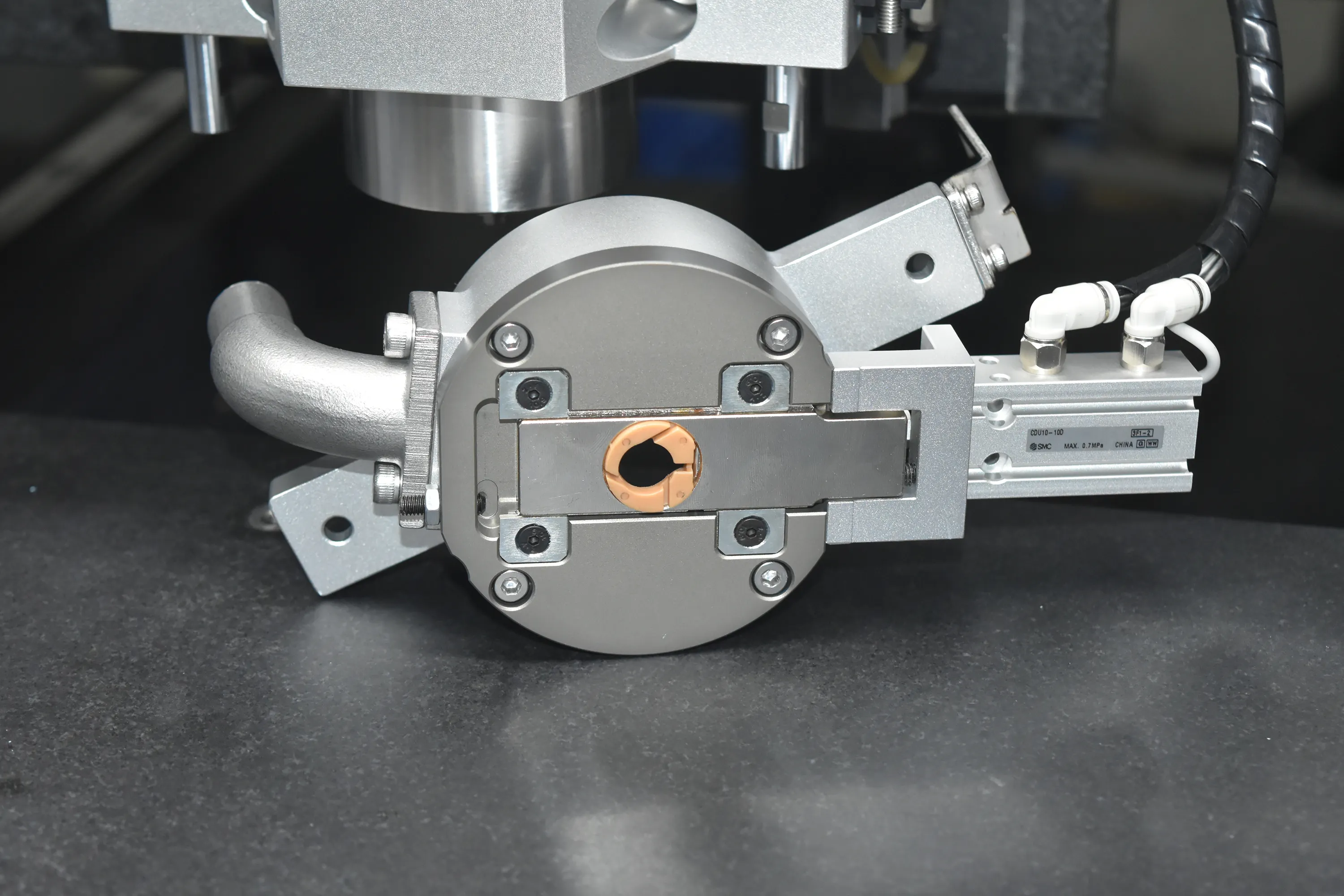 Custo efetivo um Axis CNC PCB Board Making Drilling Machine Máquina de perfuração para FR4 PCB placa de circuito impresso máquina