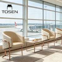 Chaise en cuir de designer haut de gamme, moderne et minimaliste, chaise d'hôtel, chaise de salle à manger italienne de luxe léger, pour la maison et les restaurants