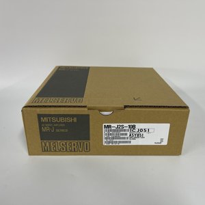 Servoamplificador de CA Mitsubishi MR-J2S-10B - Product Image 1