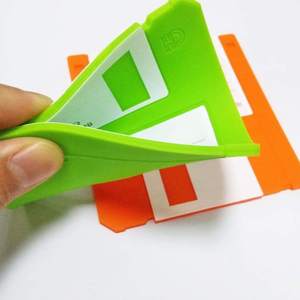 <span class=keywords><strong>Disquette</strong></span> Disque Tasse Noir Coaster Silicone En Caoutchouc, Tapis de silicone et Tapis Non-slip -40 Degré 230 Degré 9.2*9*0.2cm Tous Les Jours 500 ensembles - Product Image 2